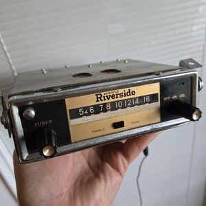 Vintage Wards Riverside All Transistor Portable Radio